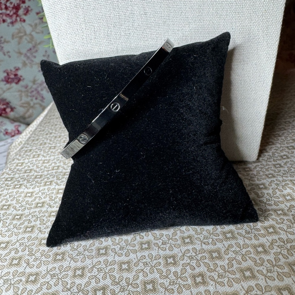 Black Bangle Bracelet